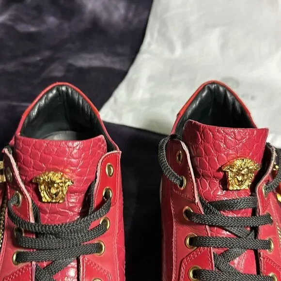 VERSACE Red Leather Low Trainers with Gold Medusa US Men’s Size 10 / EU… - Picture 11 of 16